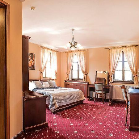 Hotel Buchlovice Luaran gambar