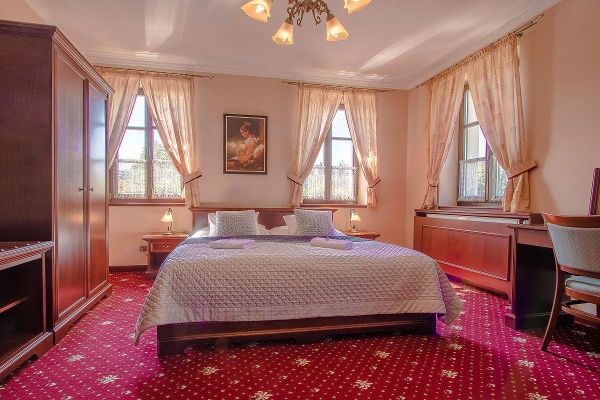 Hotel Buchlovice Luaran gambar