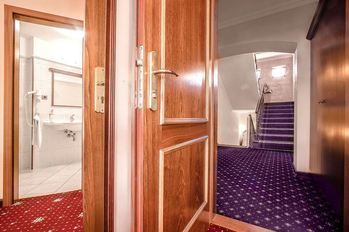 Hotel Buchlovice Luaran gambar