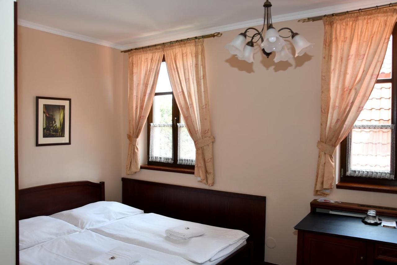 Hotel Buchlovice Luaran gambar